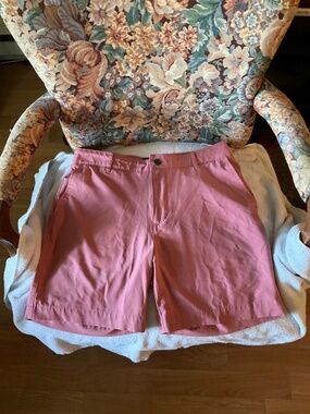 EUC Faherty All Day Shorts Pink Size 32
